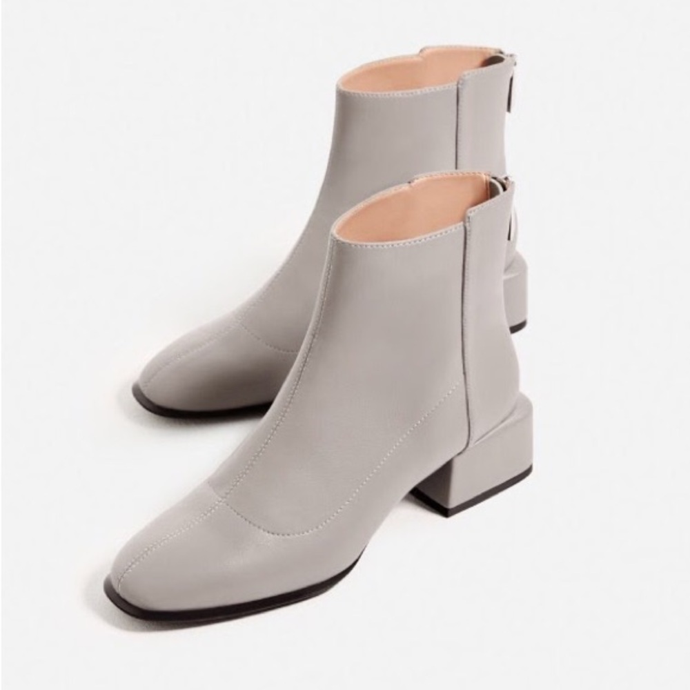 Zara TRF cube heel ankle boots (light grey) - Picture 4 of 12